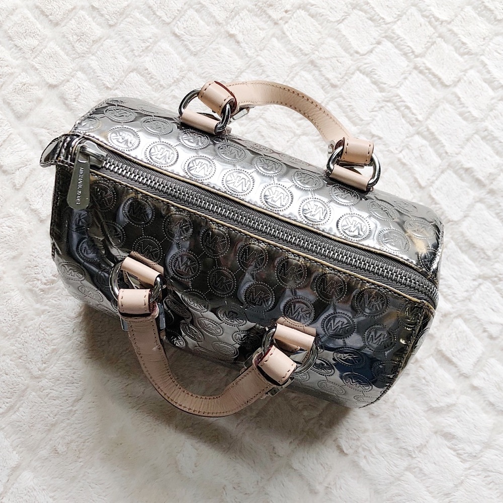 MICHAEL KORS Grayson Metallic Monogram Satchel - Picture 2 of 8